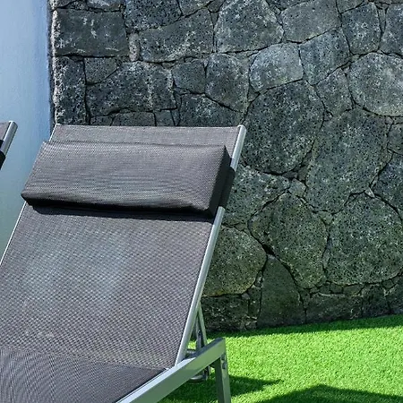 Gold - Duplex - Near The With Air-con By Lanzarote *